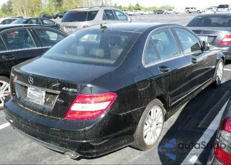 2009 Mercedes-Benz C300 4 Matic из США, поврежденный, VIN WDDGF81X29F200921